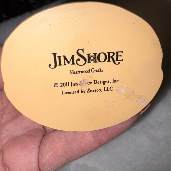 Jim Shore Heartwood Creek Angel with Holy Family Figurine in Blue and Cream - Picture 5 of 9